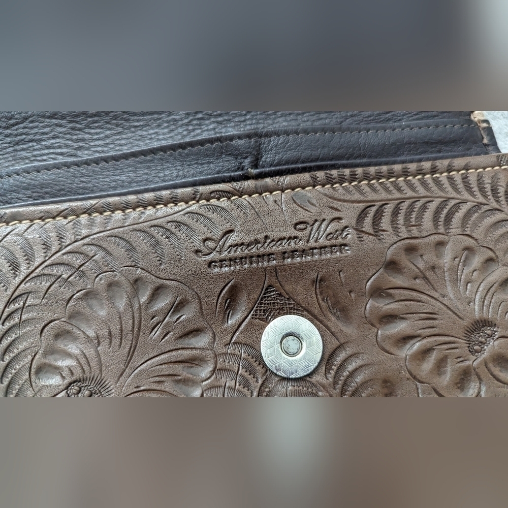 American West Genuine leather Western / Boho crossbody . - Picture 12 of 16